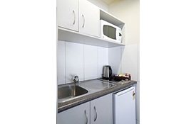 full kitchen